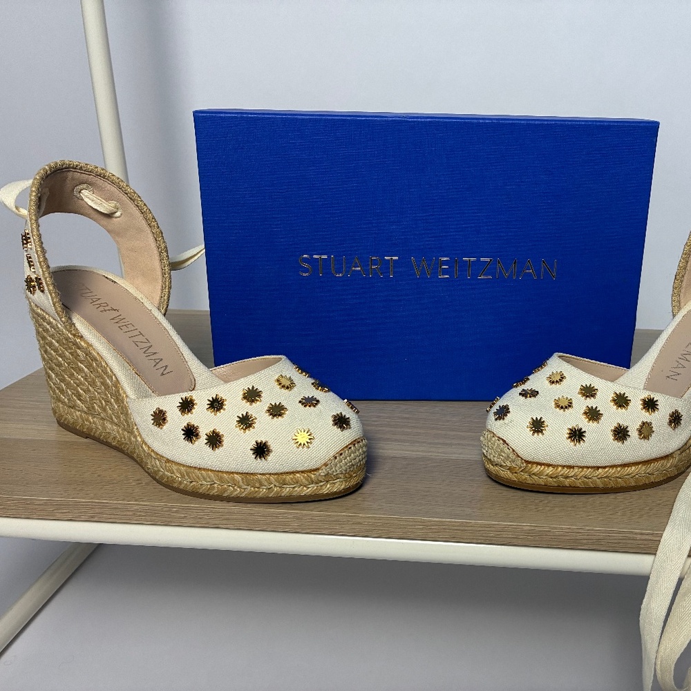 Stuart Weitzman Cream and Gold Espadrilles